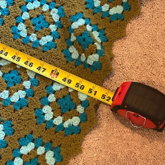 Vintage Crocheted Large Afghan with Blue and Moss Pattern - Picture 6 of 7